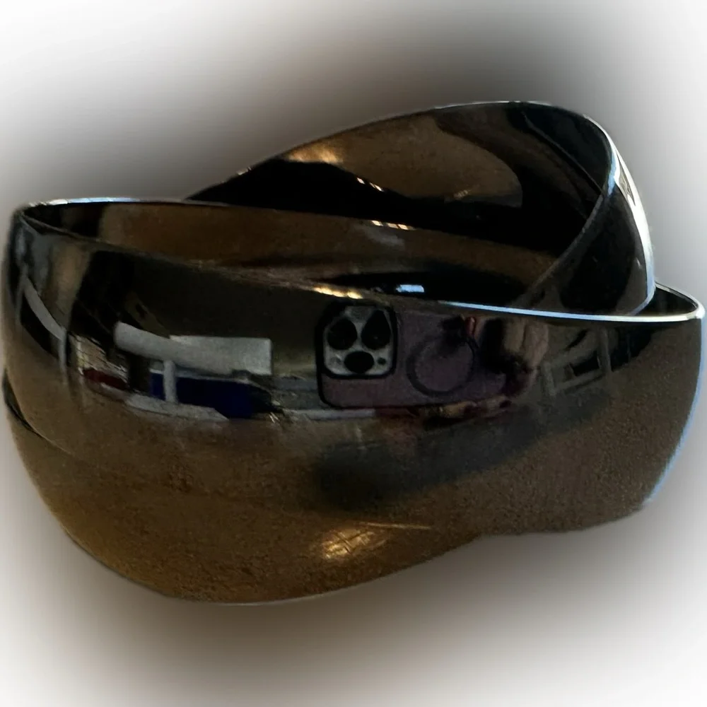 Chico’s Sleek Slate Grey Wearable Tech Bracelet